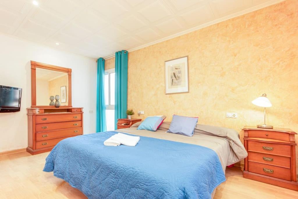 S46-Casa De Vacaciones Climatizada Con Piscina, En El Centro Junto Al Mar, Barbacoa Y Wiifi 엠푸리아브라바 외부 사진