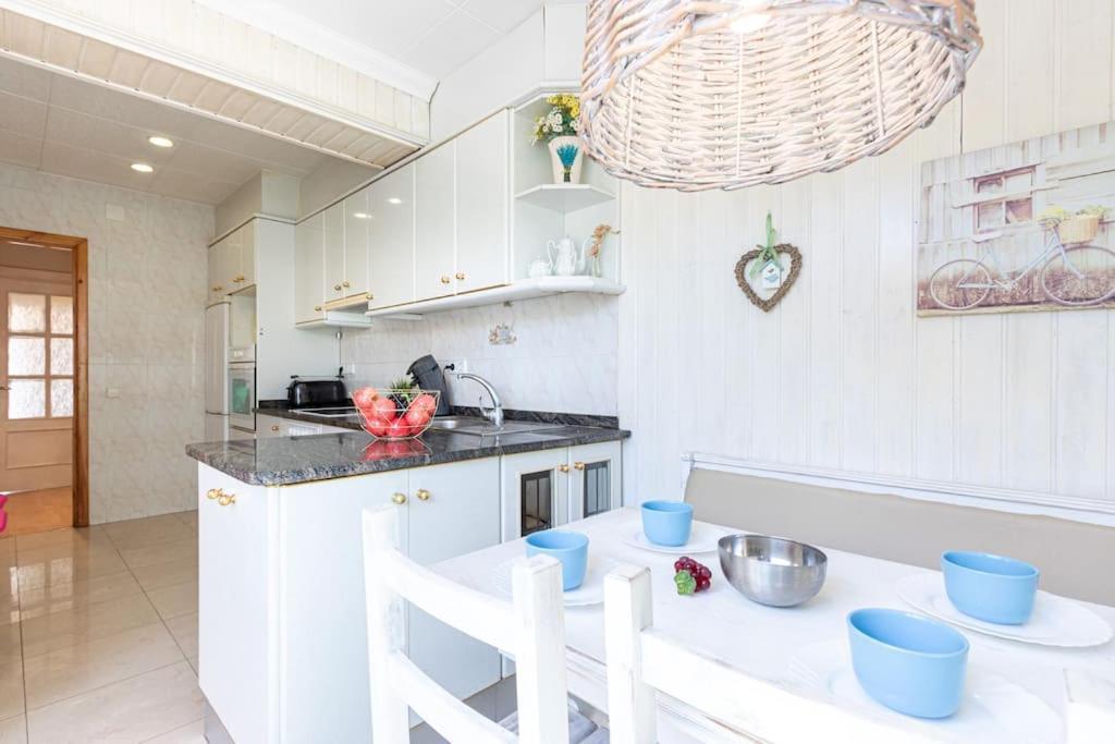 S46-Casa De Vacaciones Climatizada Con Piscina, En El Centro Junto Al Mar, Barbacoa Y Wiifi 엠푸리아브라바 외부 사진